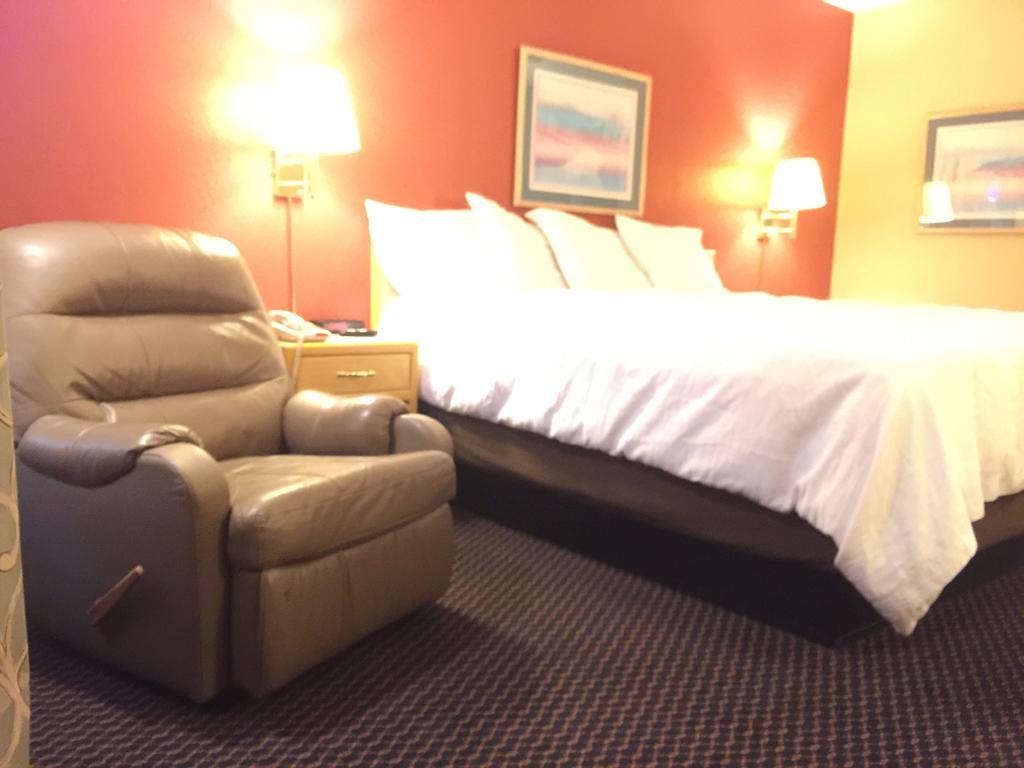 Americas Best Value Inn - Garden City Eksteriør bilde