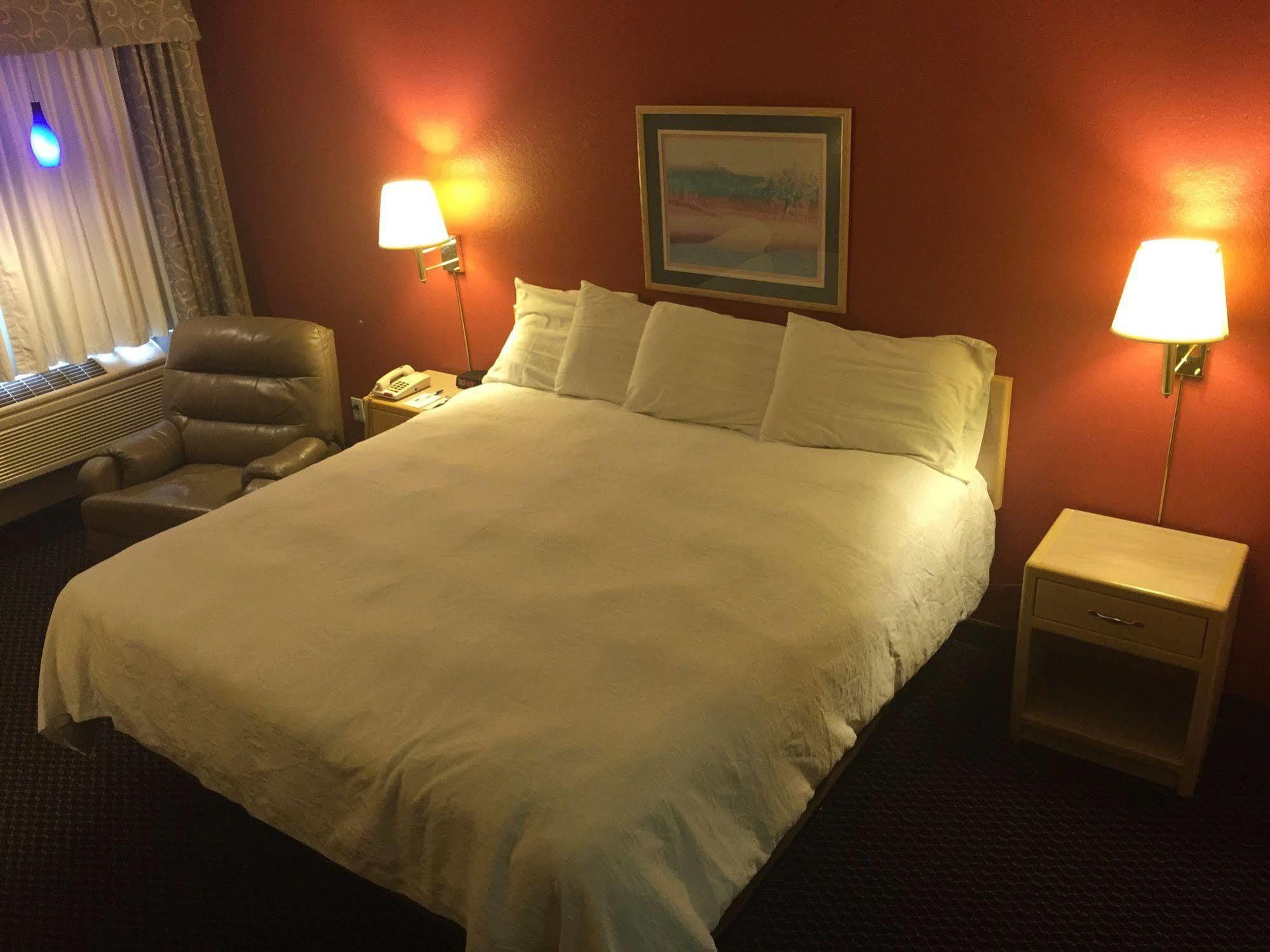 Americas Best Value Inn - Garden City Eksteriør bilde