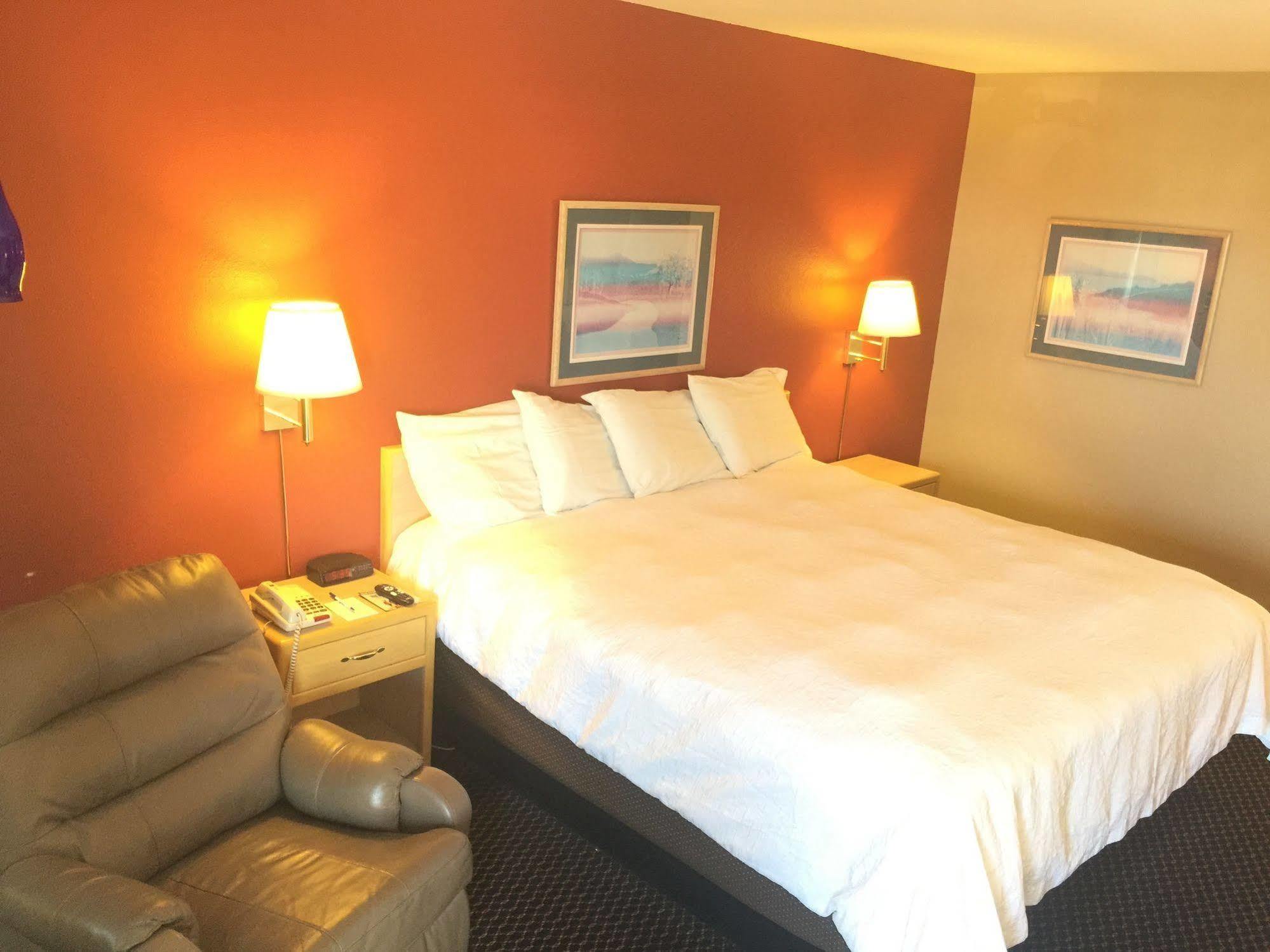 Americas Best Value Inn - Garden City Eksteriør bilde