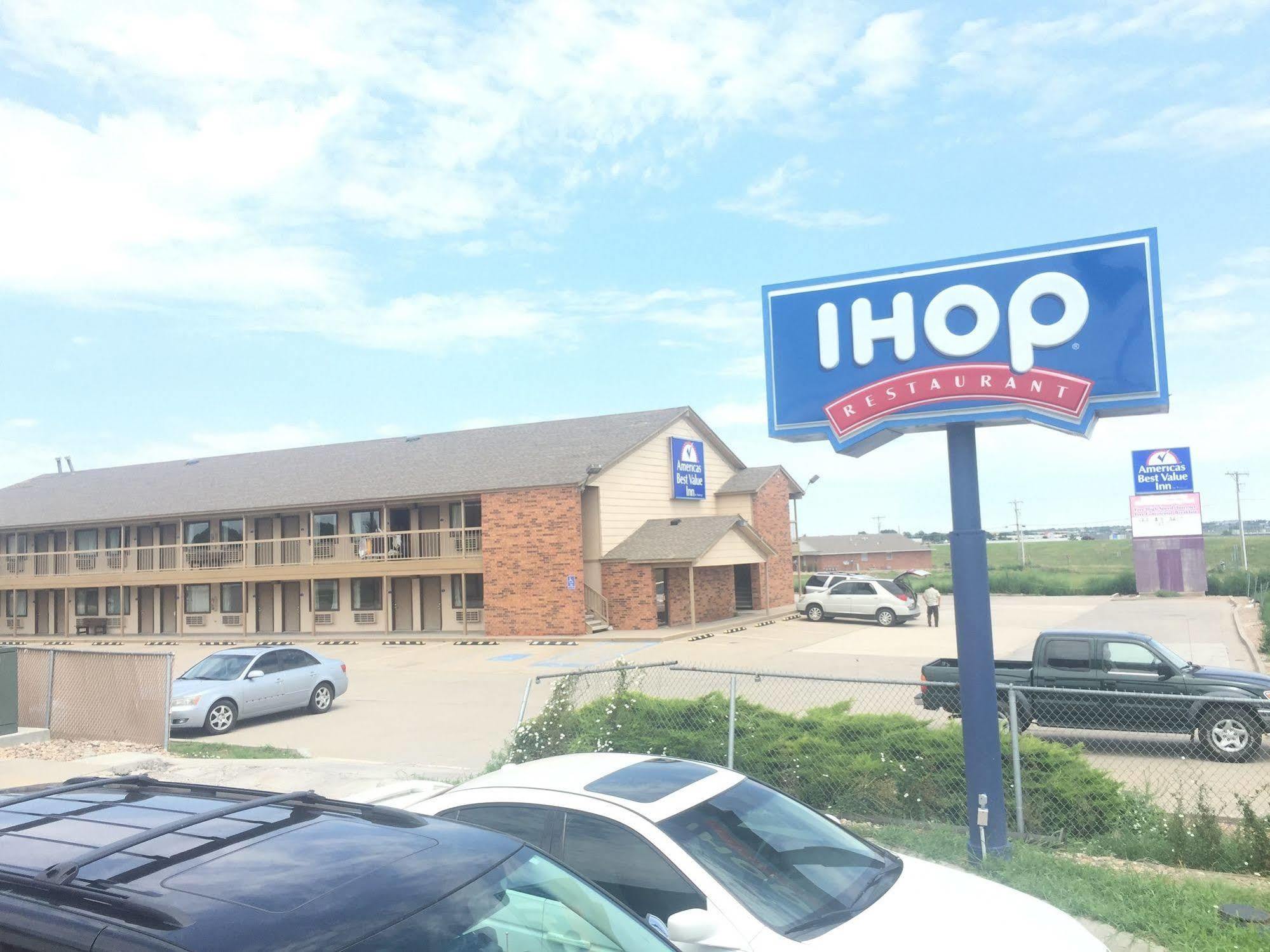 Americas Best Value Inn - Garden City Eksteriør bilde